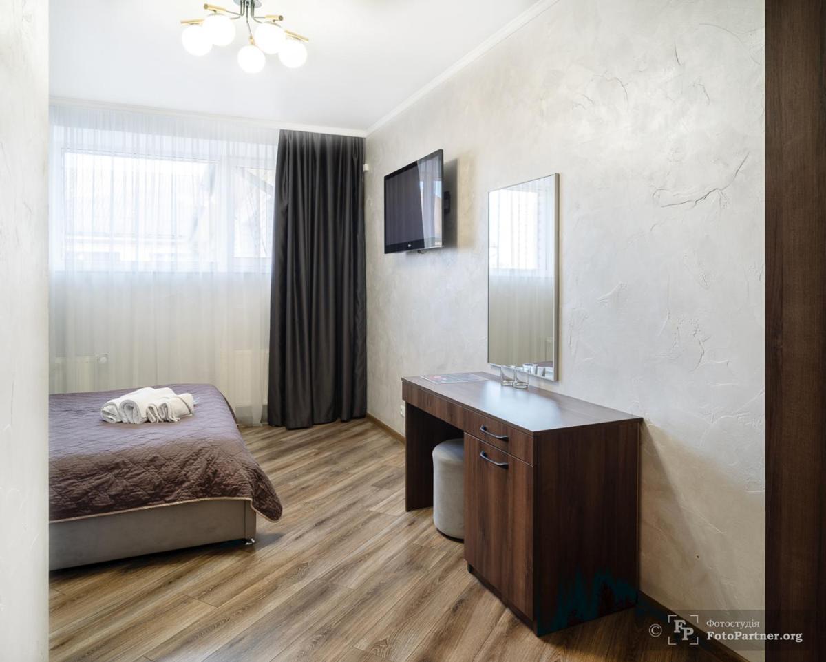 Safari-Club Hotel Vinnicja Kültér fotó