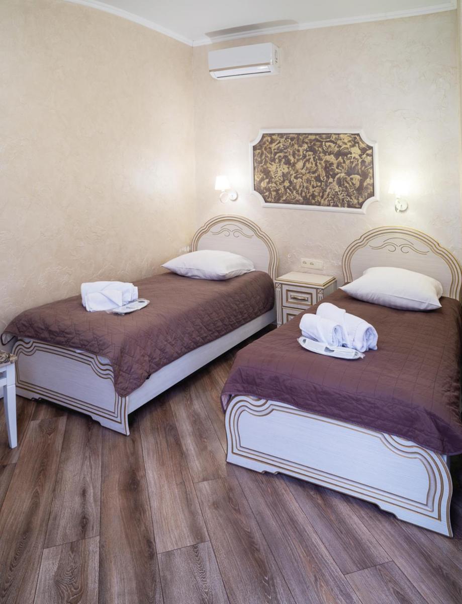 Safari-Club Hotel Vinnicja Kültér fotó