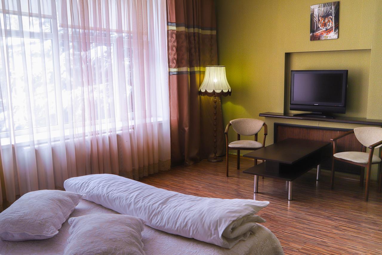 Safari-Club Hotel Vinnicja Kültér fotó