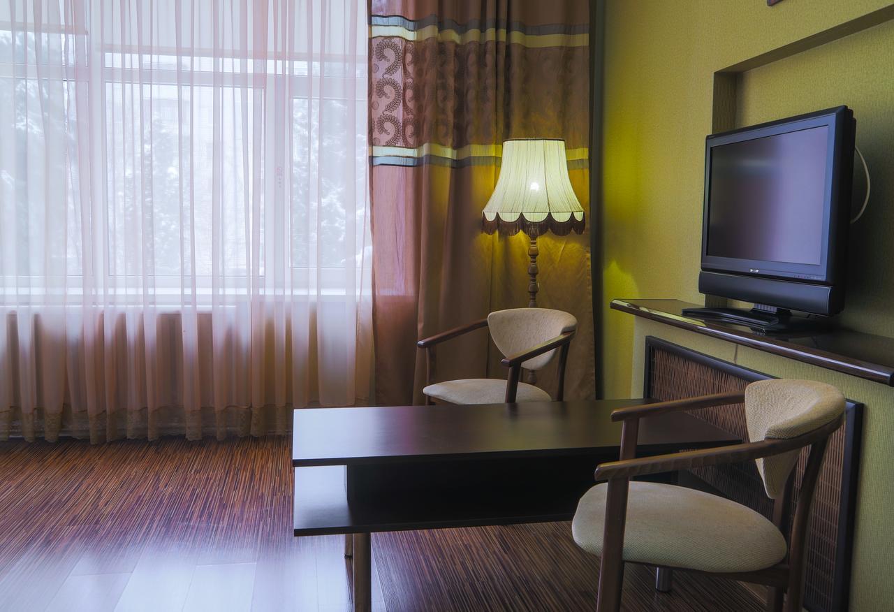 Safari-Club Hotel Vinnicja Kültér fotó
