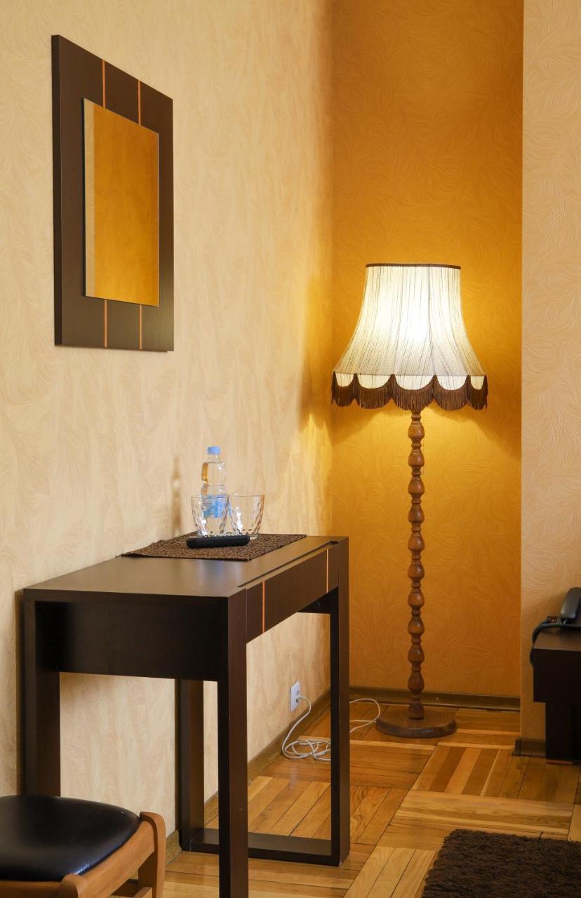Safari-Club Hotel Vinnicja Kültér fotó